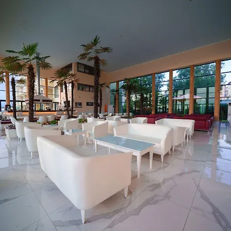 酒店 Perla Luxury 5*