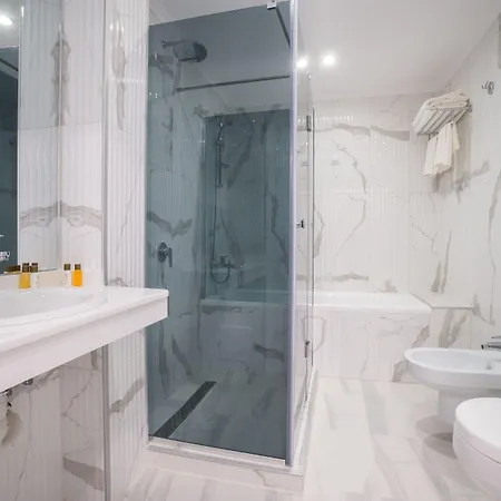 Perla Luxury 5* פרימורסקו
