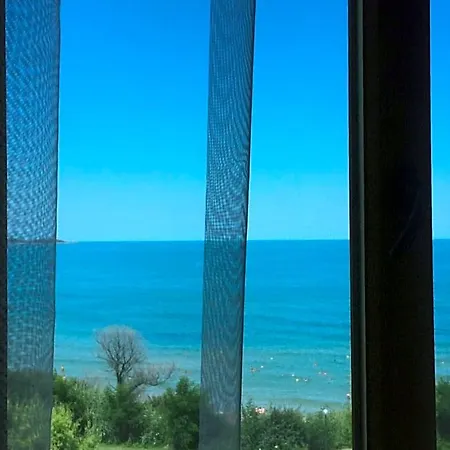 Perla Luxury פרימורסקו