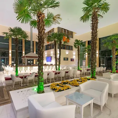 Perla Luxury Hotel