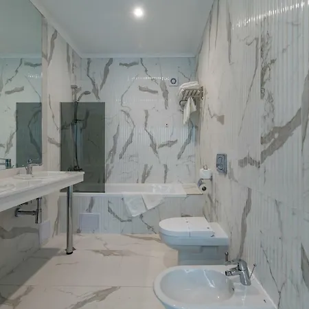 Perla Luxury מלון פרימורסקו